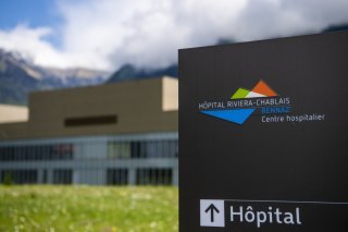 L'hôpital Riviera-Chablais à Rennaz manquerait de places de stationnement. (Image d'illustration)